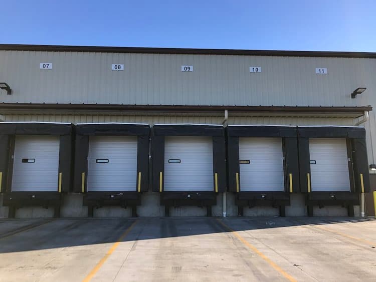 Professional Garage Door Repair: What Sets a True Expert Apart